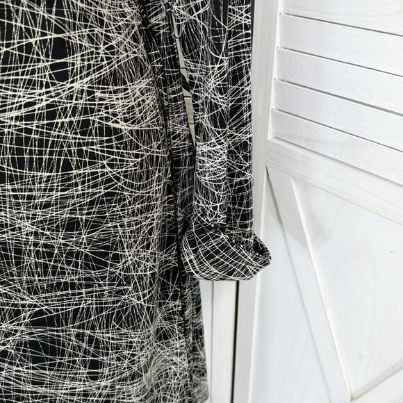 The Limited Dress Womens Medium Black White String Line Wrap Shirt Long Sleeve - Picture 5 of 10